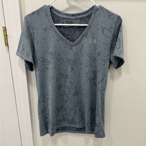 Under Armour Women's Gray V-Neck Top